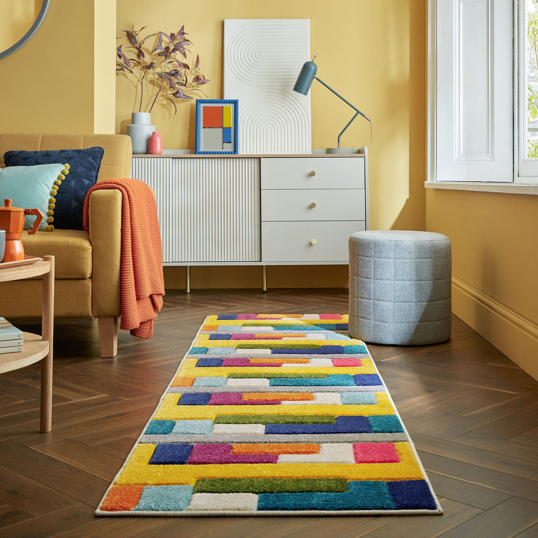 tapis original multicolore pour couloir