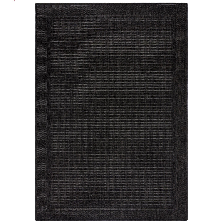 tapis noir style jute pour exterieur sur fond blanc flair rugs#couleur_charbon