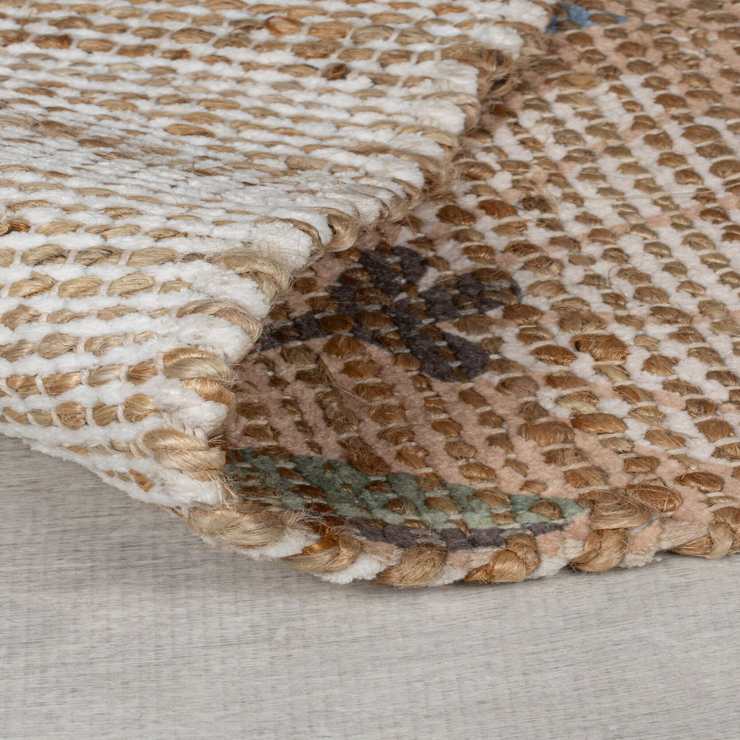 zoom sur le tapis jute floral arriana